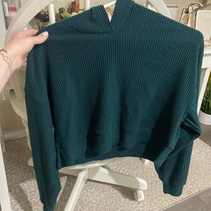 Alo cropped long sleeve